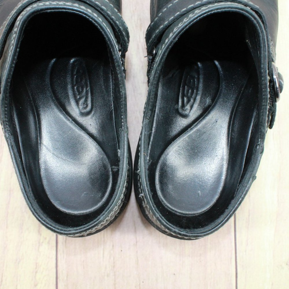 Keen Presidio II Black Leather Comfort  Slip on Clogs Mules Size 7 - Picture 7 of 9